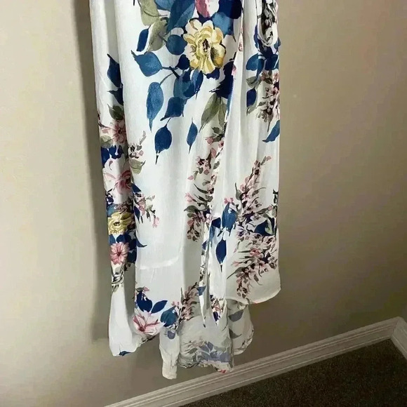 Leith Floral Print Wrap Dress Size Medium - Picture 6 of 13